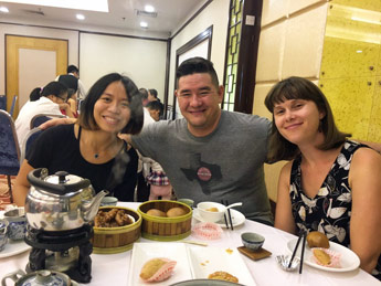 Guangzhou Food Tour - Enjoying Dim Sum