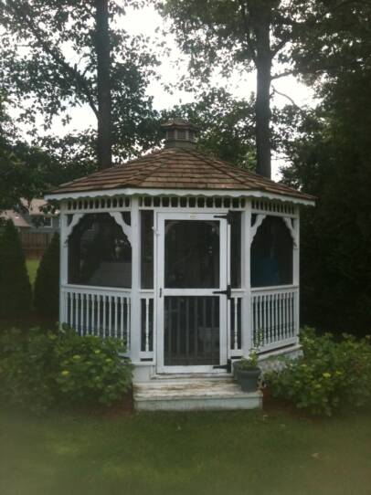 A clean, attractive gazebo roof