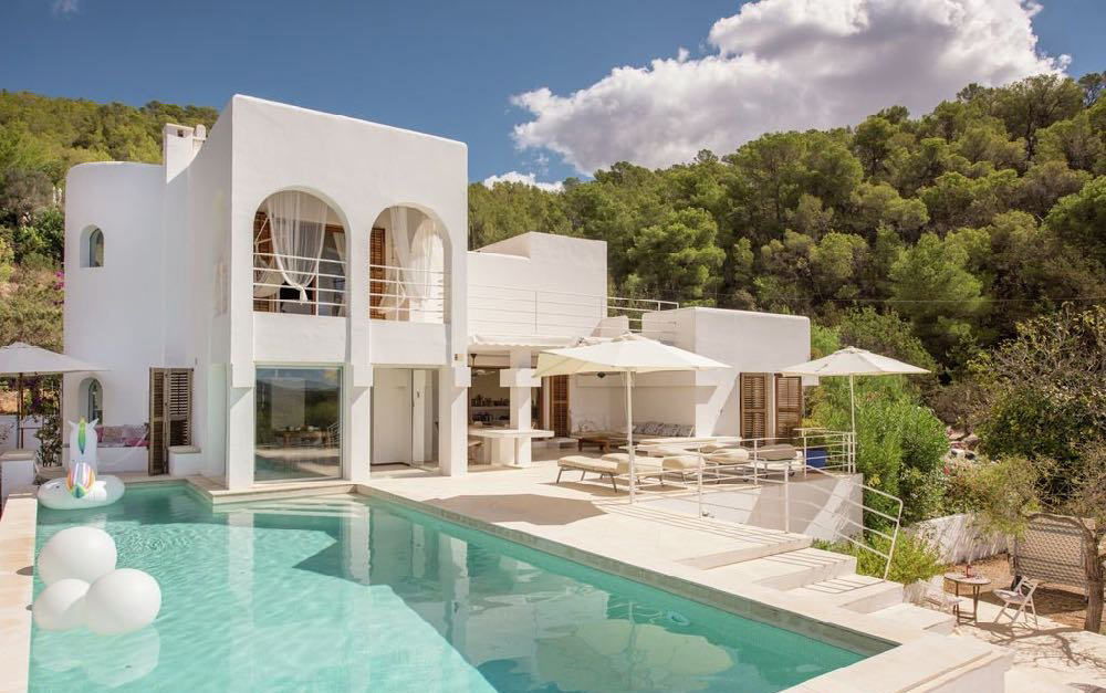 PRIVATE PLAN Ibiza villa rent