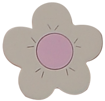 ידית עץ צורה של  פרח בצבע  שמנת עם עיגול בצבע ורוד לארון ילדים